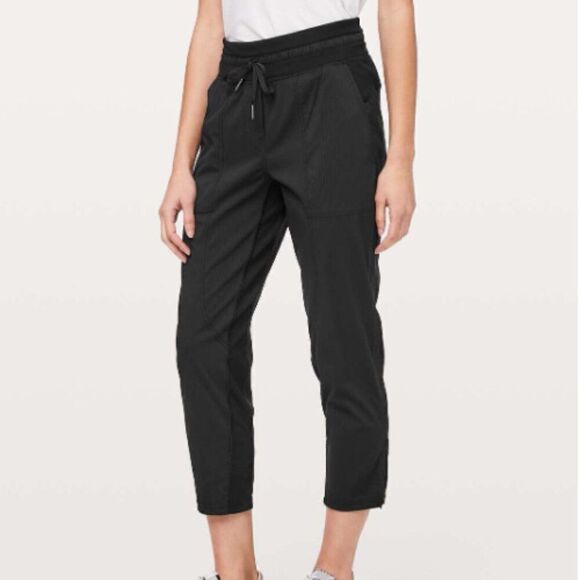 Lululemon Dance Studio Crop *25" - Picture 9 of 12